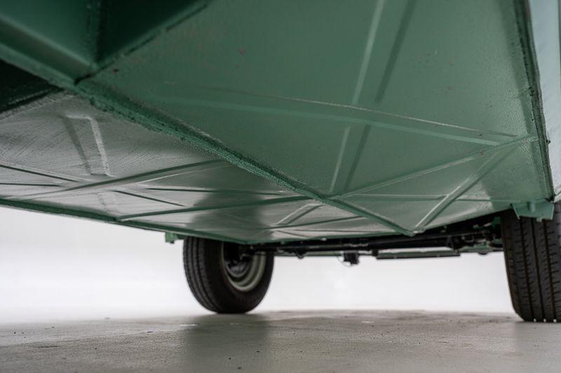 VOLKSWAGEN T1 Kombi 21 Windows - 1964 LesAnciennes.com