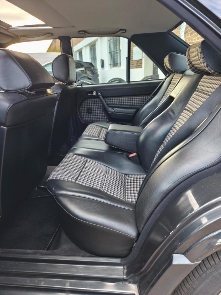 MERCEDES 190 E 2.6 16 s Oettinger - 1986 LesAnciennes.com