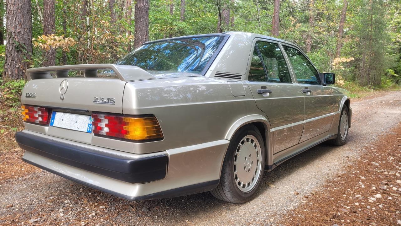 MERCEDES 190 E 2.3 16 cosworth - 1985 LesAnciennes.com