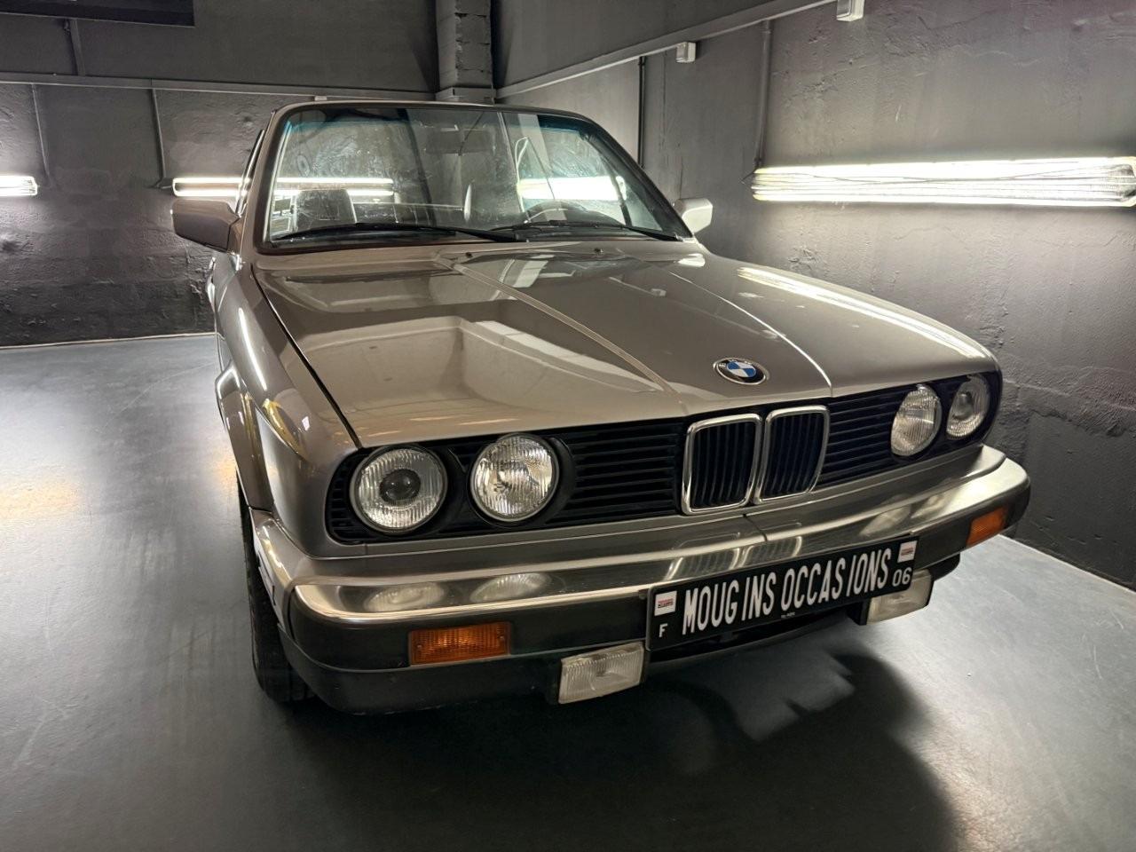 BMW 325 (E30) 325i cab - 1989 LesAnciennes.com