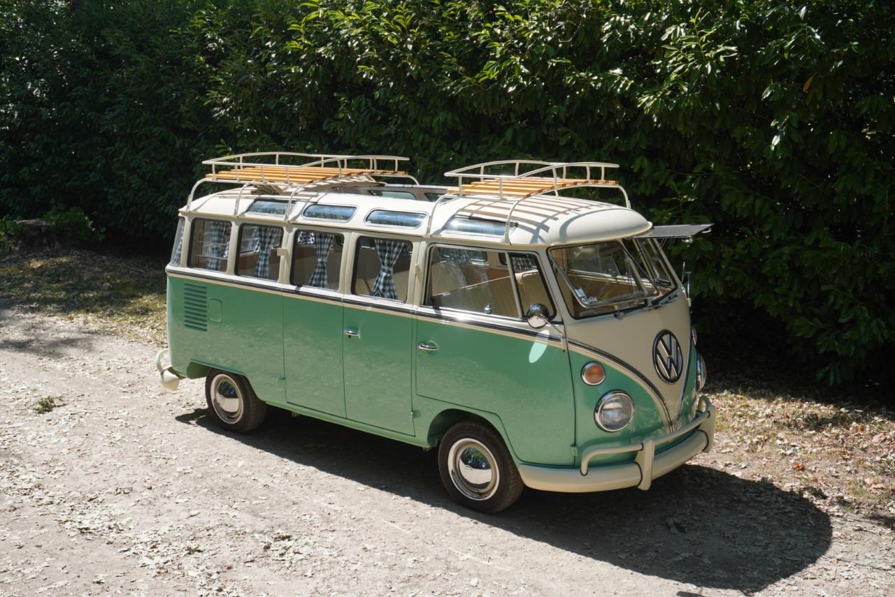 VOLKSWAGEN Combi 231 - 1975 LesAnciennes.com