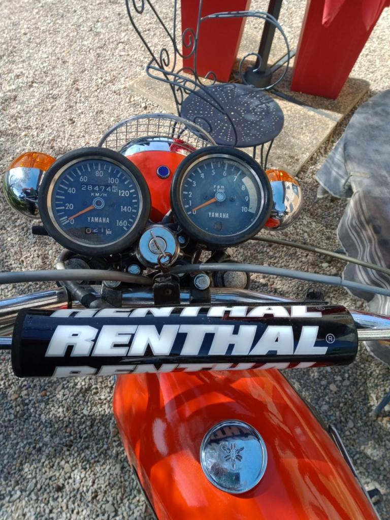 YAMAHA DT 250 DT1 - 1971 LesAnciennes.com
