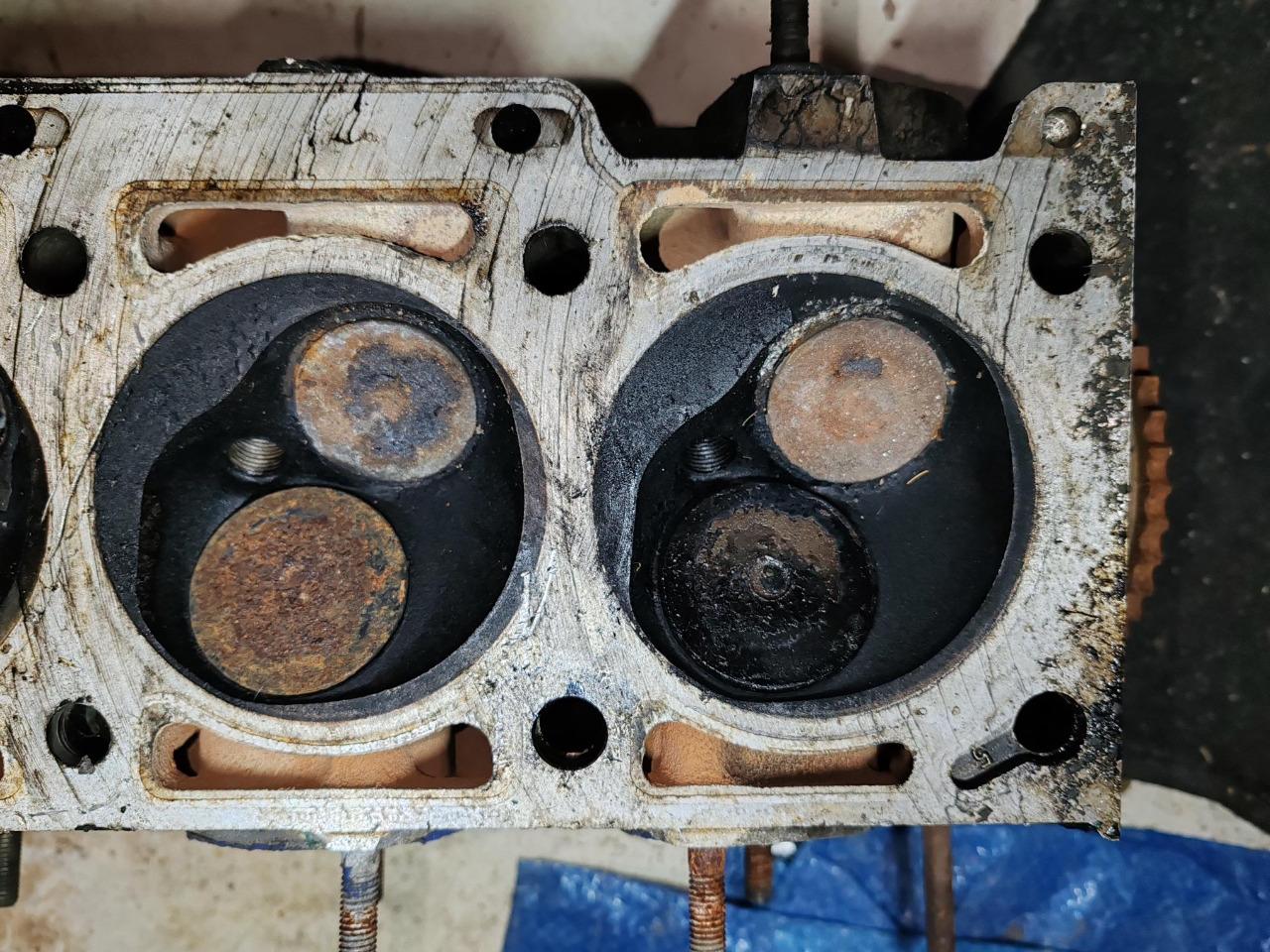 Culasse BMW 2002tii-320i-520i E10-E12-E21 LesAnciennes.com