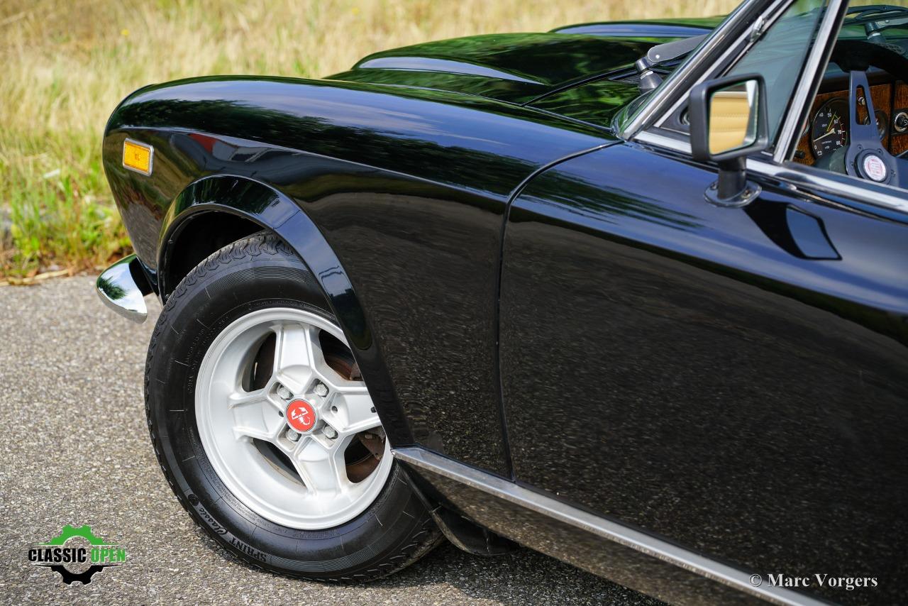 FIAT 124 Spider 2000 - 1981 LesAnciennes.com