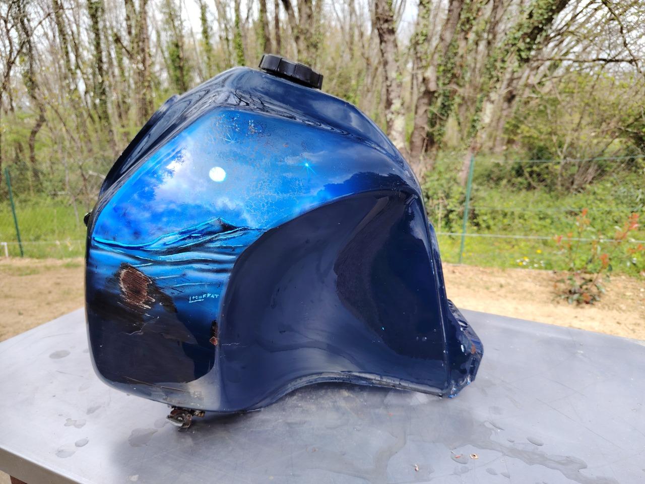 Réservoir YAMAHA XT 600 TENERE LesAnciennes.com