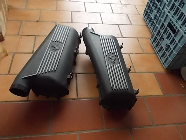 Plénums d'alimentation d'air Ferrari 355 LesAnciennes.com