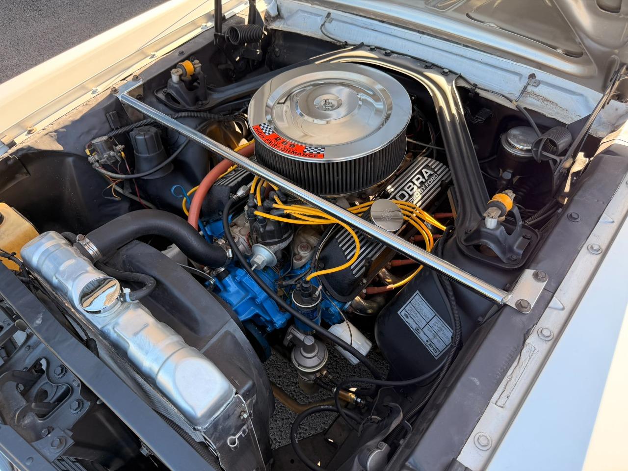 FORD Mustang Coupe - 1966 LesAnciennes.com