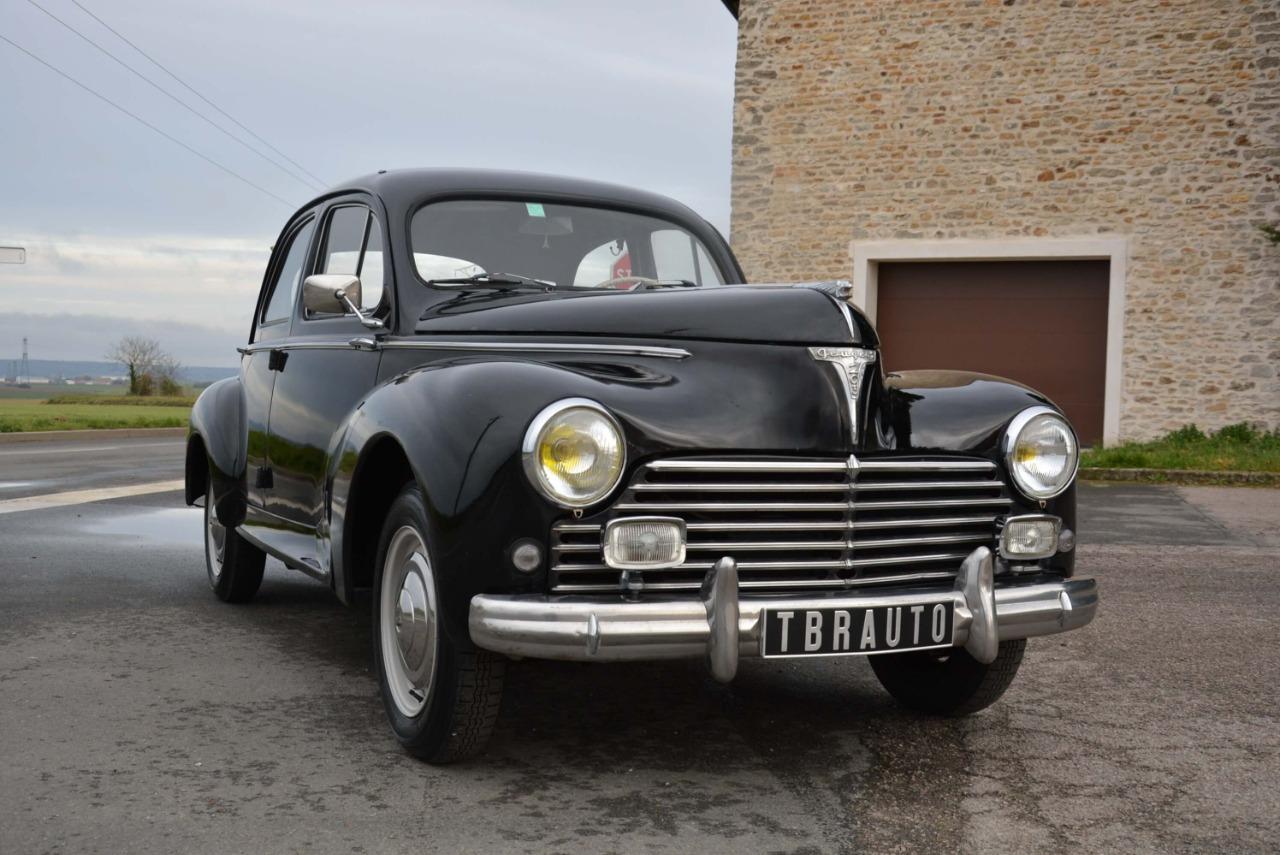 PEUGEOT 203 C BERLINE - 1959 LesAnciennes.com