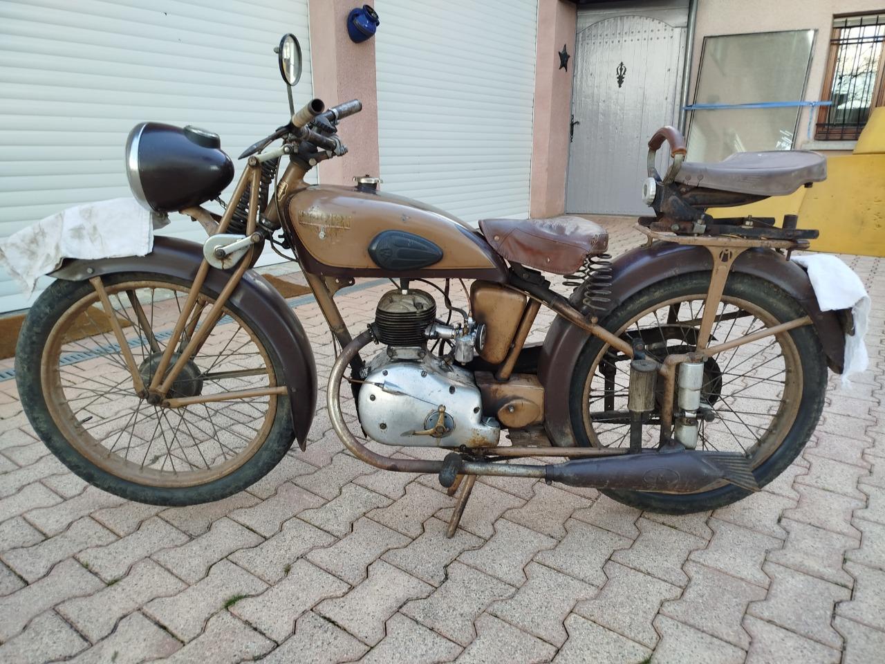 MOTOCONFORT C45S Essence - 1951 LesAnciennes.com
