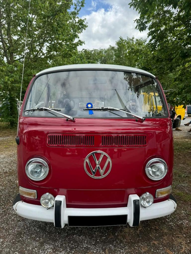 VOLKSWAGEN Combi T2ab - 1972 LesAnciennes.com