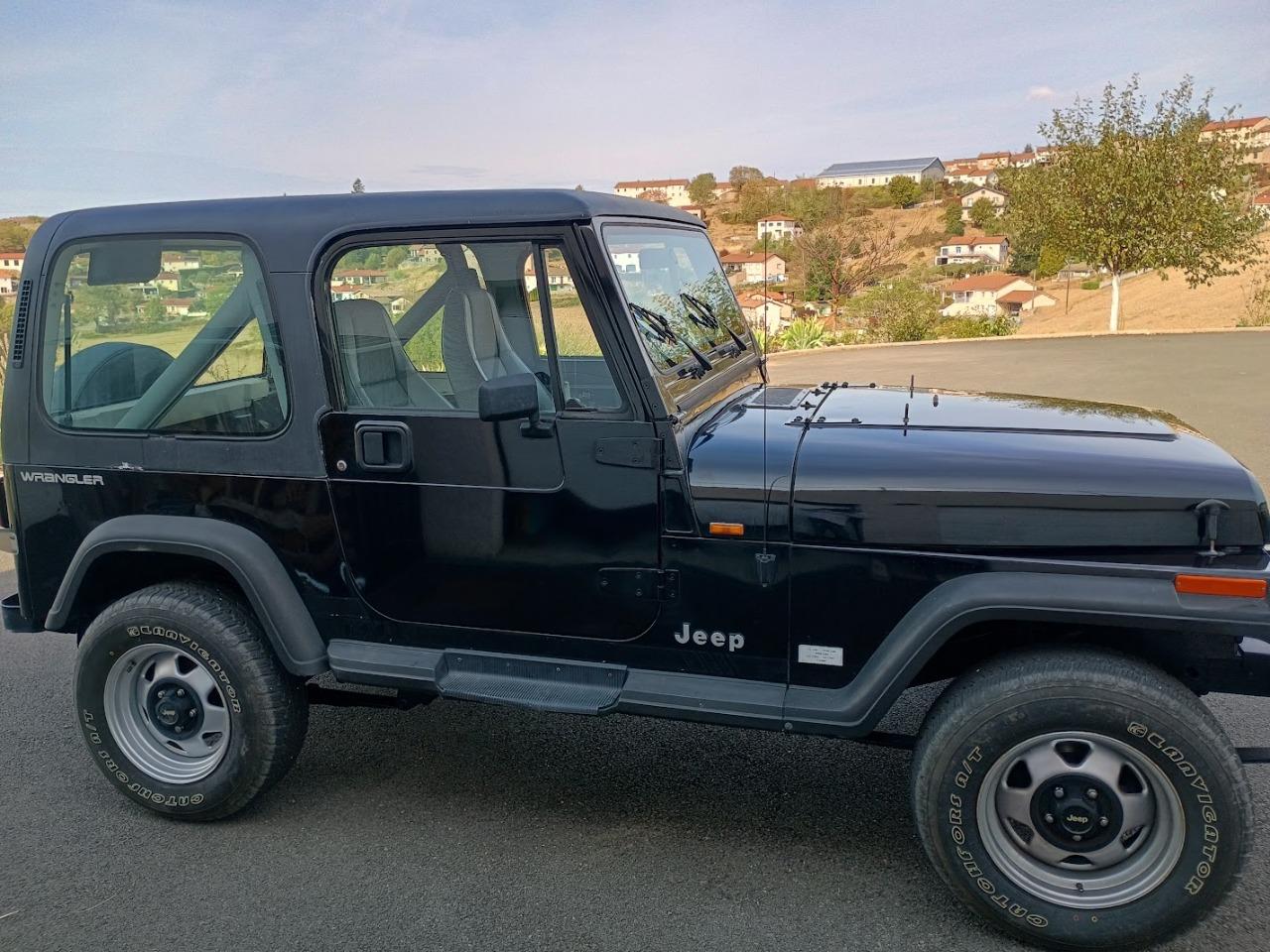 JEEP Wrangler - 1991 LesAnciennes.com
