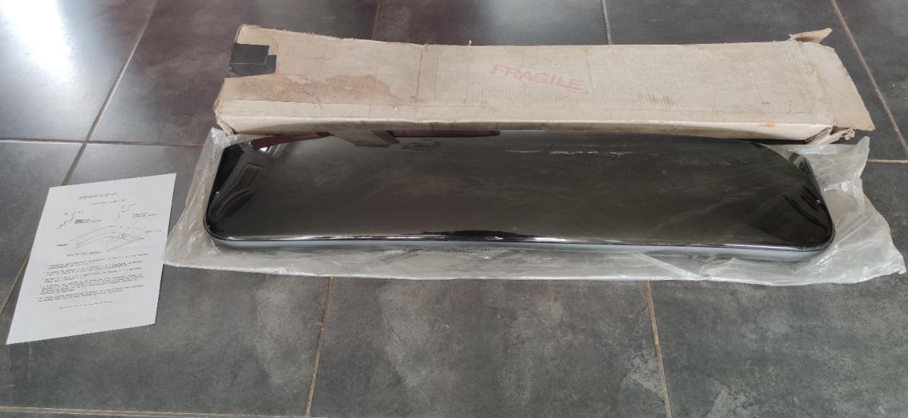 Déflecteur toit ouvrant PEUGEOT 604 LesAnciennes.com