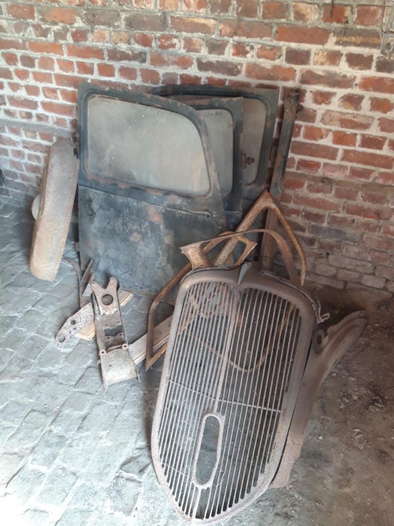 Lot de pièces Citroën Traction LesAnciennes.com
