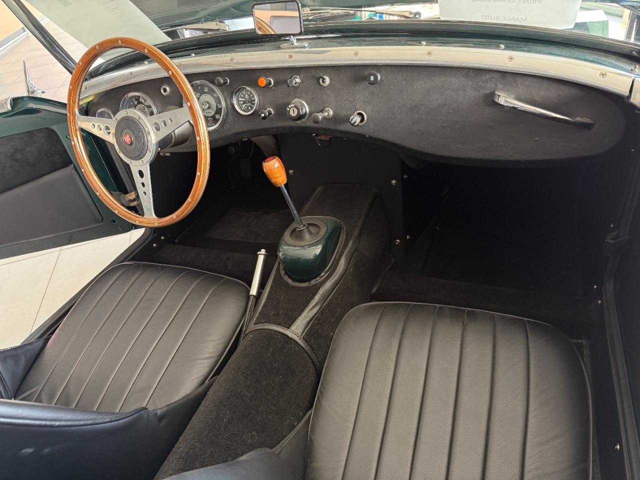 AUSTIN HEALEY Sprite Frogeye - 1959 LesAnciennes.com