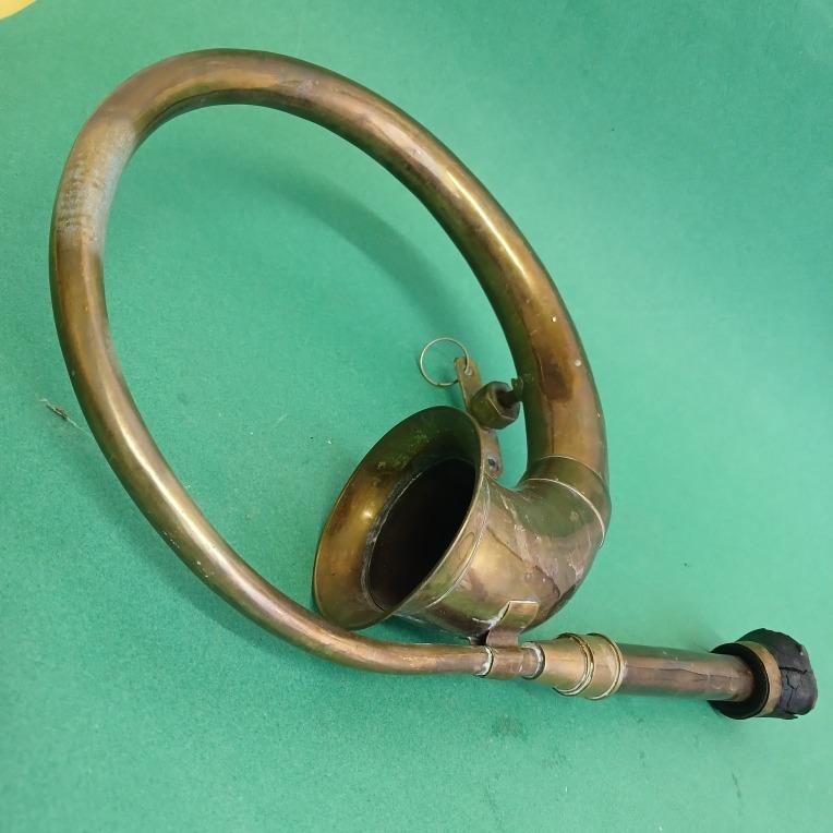 Klaxon ancien LesAnciennes.com