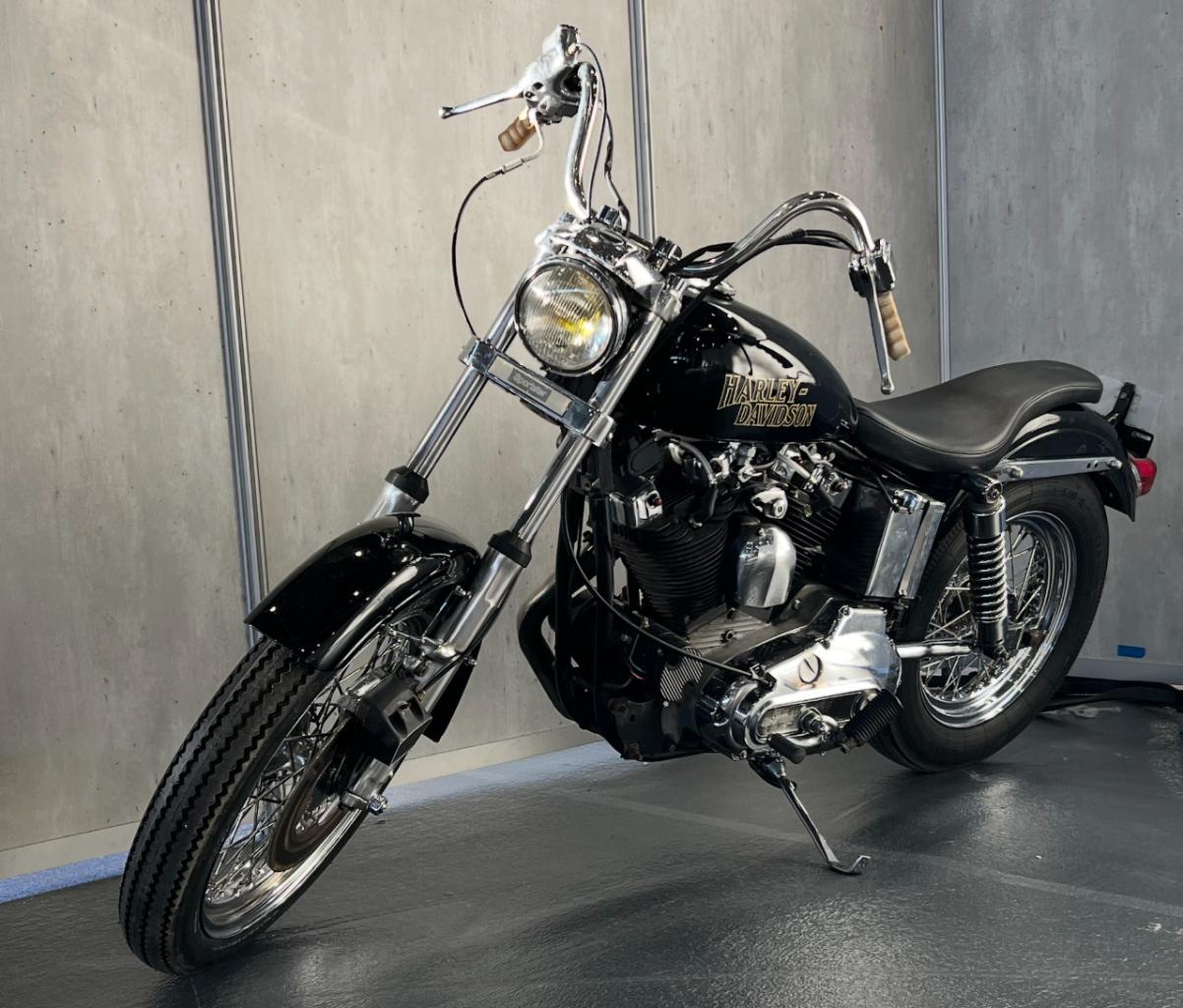 HARLEY DAVIDSON Sportster XLT SPORTSTER - 1977 LesAnciennes.com