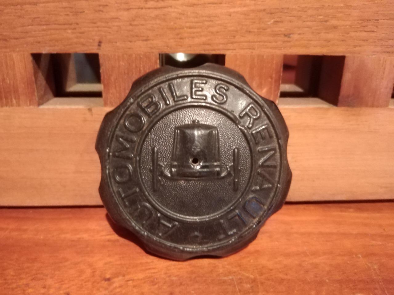 Bouchon RENAULT années 20 LesAnciennes.com