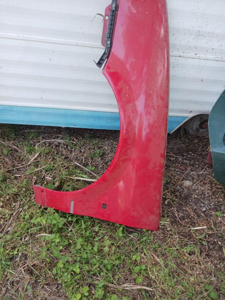 Aile RENAULT 19 (R19) 5 PORTES LesAnciennes.com