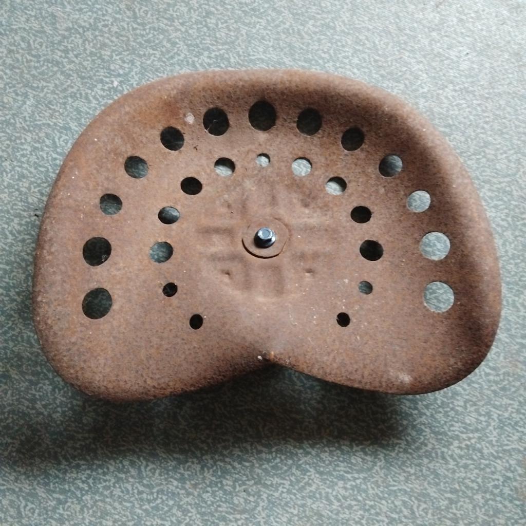 Siege DIVERS Autres LesAnciennes.com