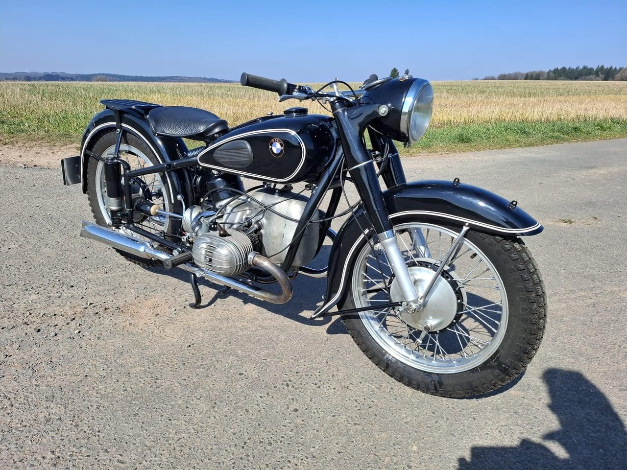 1953 BMW R51/3 LesAnciennes.com