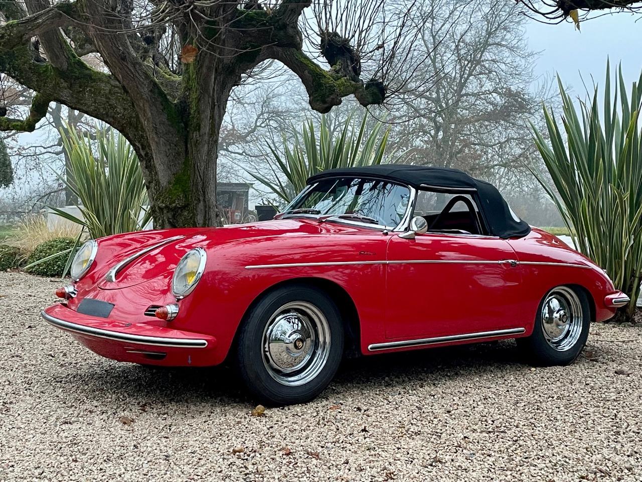 PORSCHE 356 Roadster BT5 1600S - 1961 LesAnciennes.com