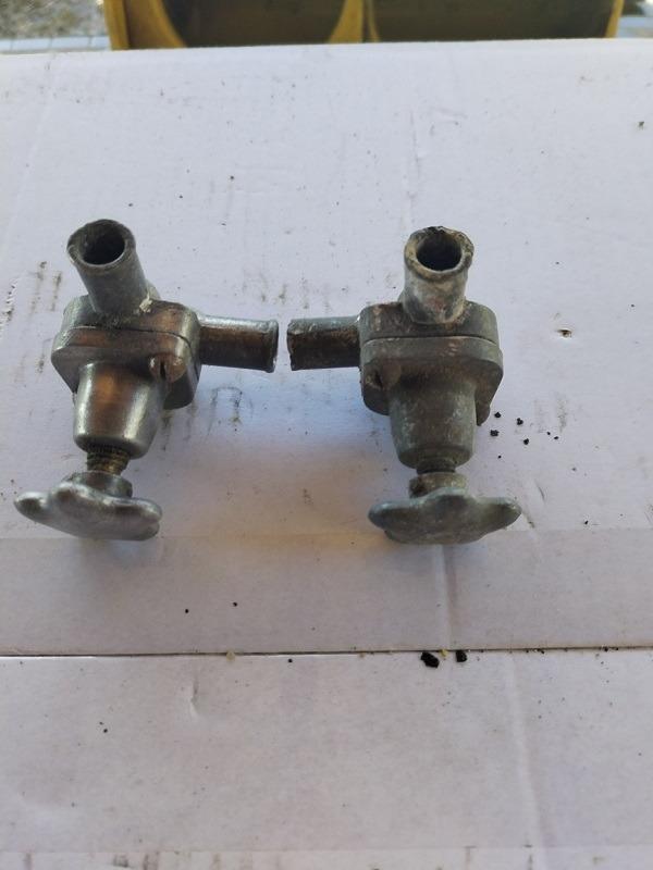 2 Robinets Chauffage SEBRING S2/MISTRAL LesAnciennes.com