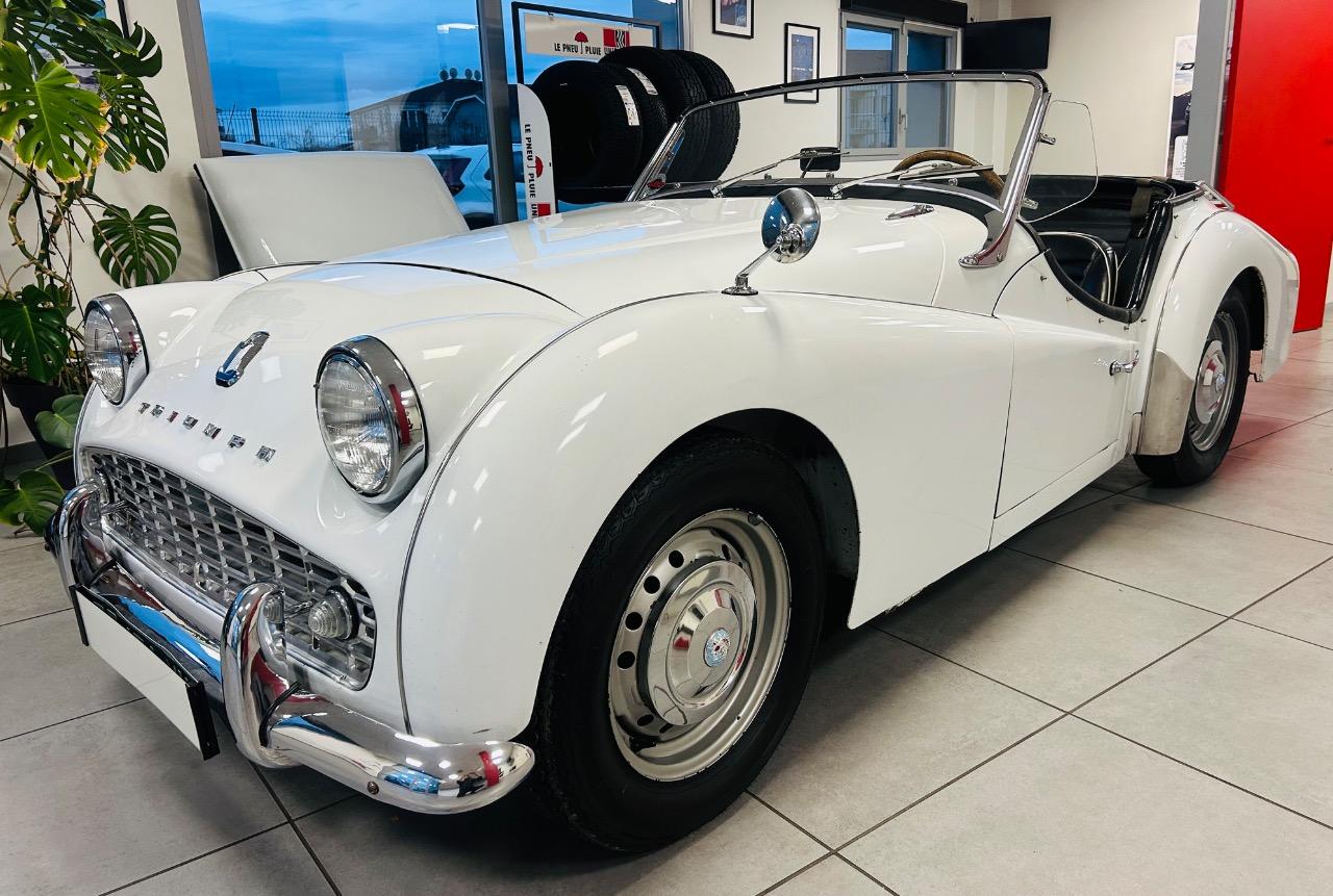 TRIUMPH TR3 TR3 B VERSION TCF - 1963 LesAnciennes.com