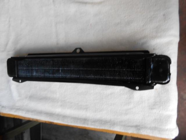 Radiateur d'huile pour Alfa Romeo Montreal LesAnciennes.com