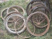 image_3-Pièces LOT DE 11 ROUES de remorque ancienne