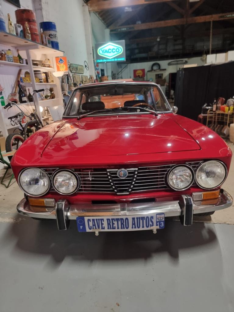 ALFA ROMEO 2000 GT VELOCE - 1973 LesAnciennes.com