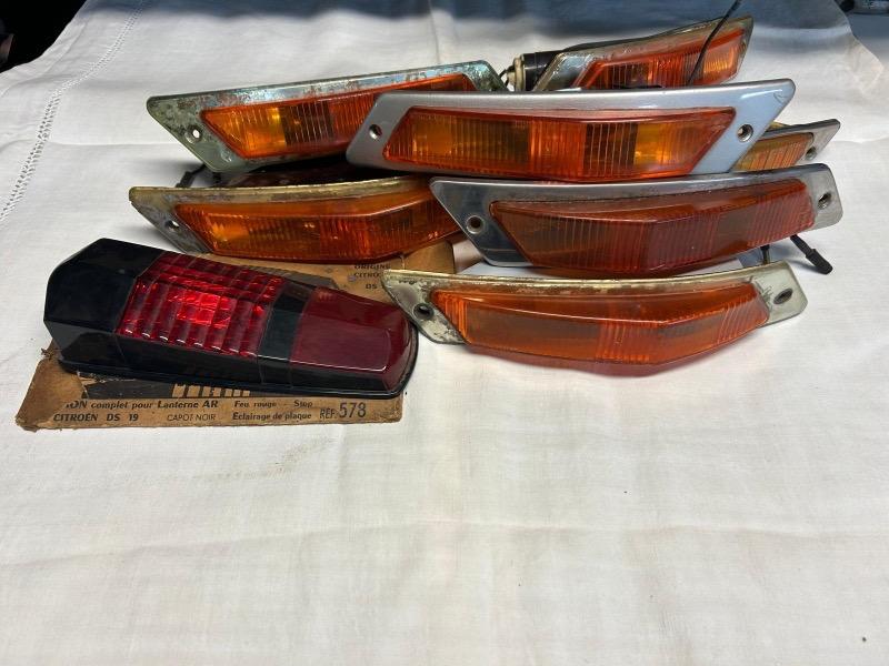 Feux de clignotants DS LesAnciennes.com