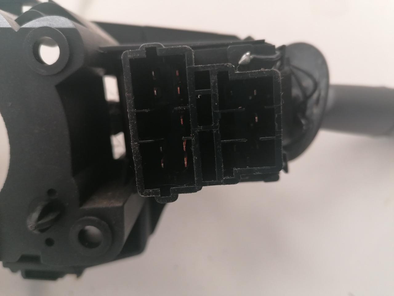 Lot de pièces PEUGEOT 406 coupé LesAnciennes.com