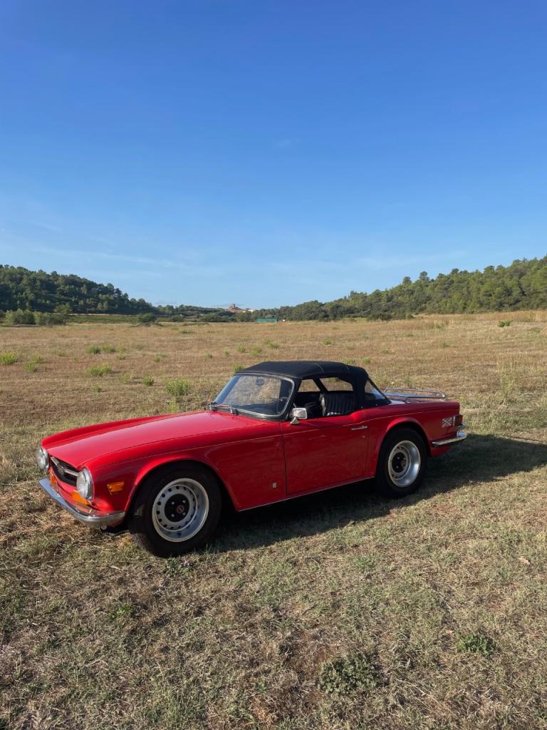 TRIUMPH TR6 - 1973 LesAnciennes.com