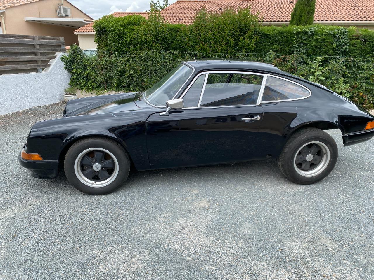 PORSCHE 911 2,4 T - 1971 LesAnciennes.com