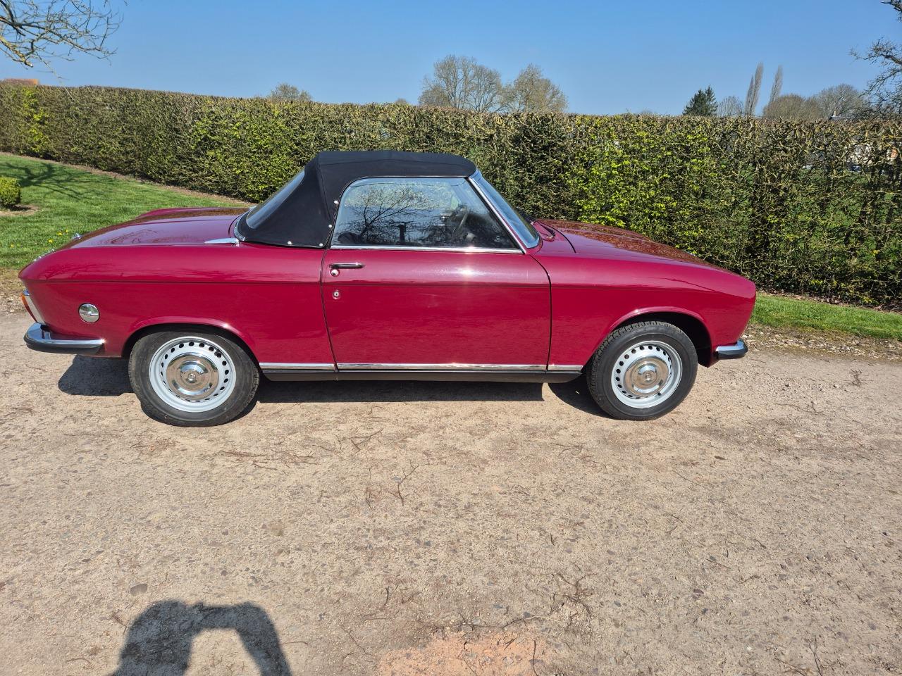 PEUGEOT 304 S cabriolet - 1973 LesAnciennes.com