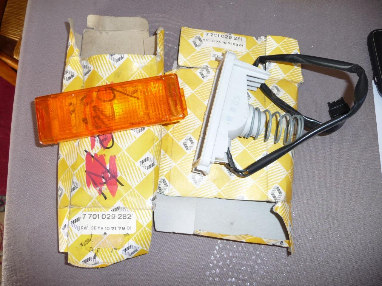 Pièces ALPINE RENAULT GTA clignotant avant LesAnciennes.com