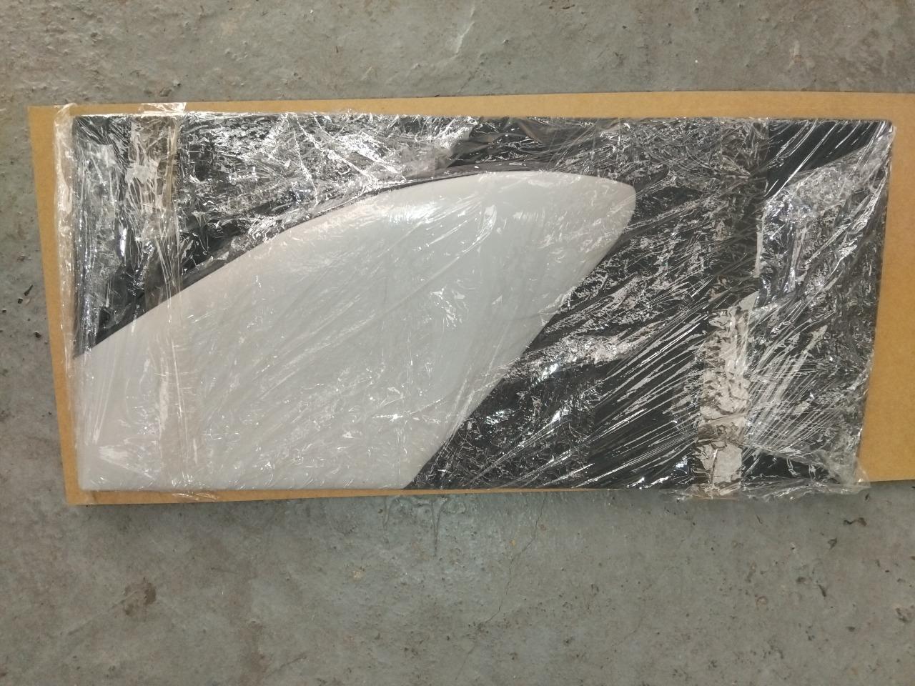 Panneau de porte CITROEN DS LesAnciennes.com