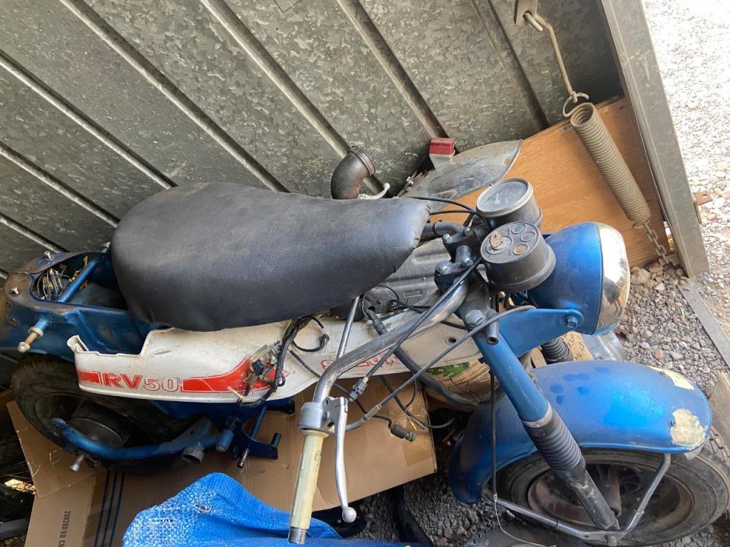 SUZUKI 50cc - 1992 LesAnciennes.com