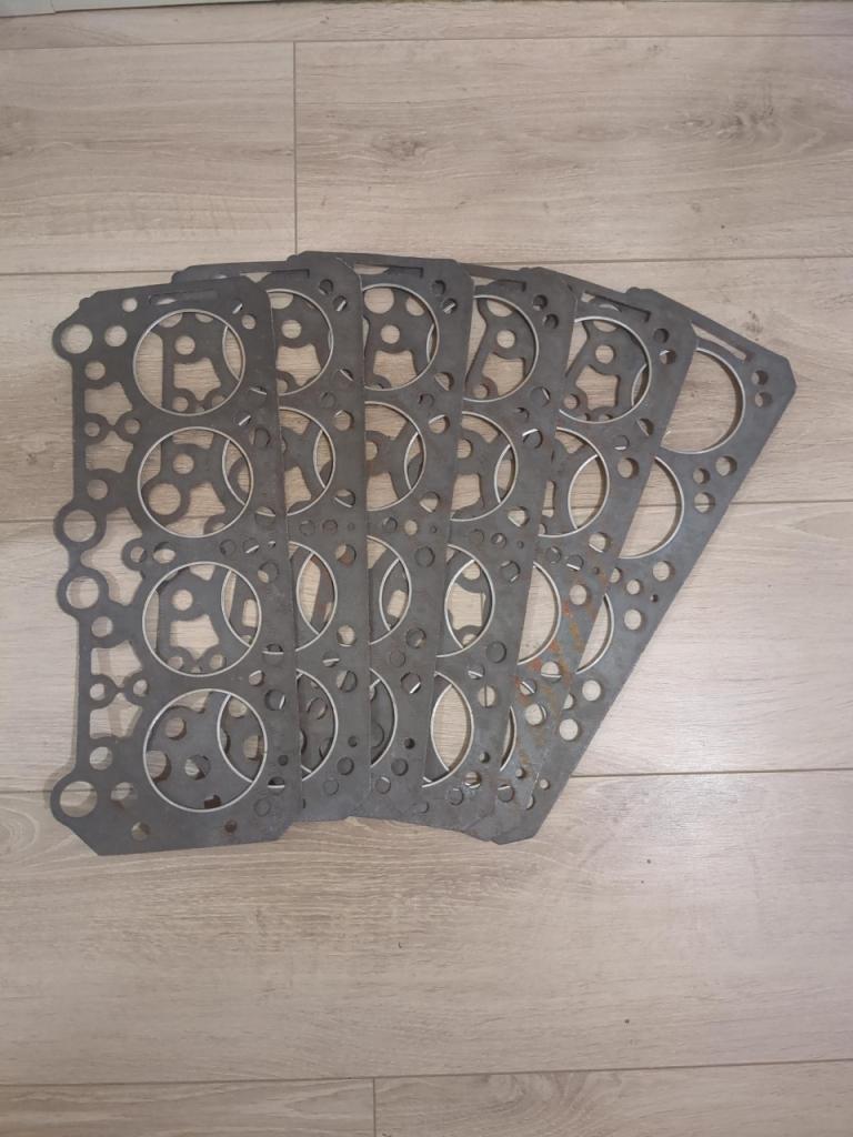 Joint de culasse PEUGEOT 504 LesAnciennes.com