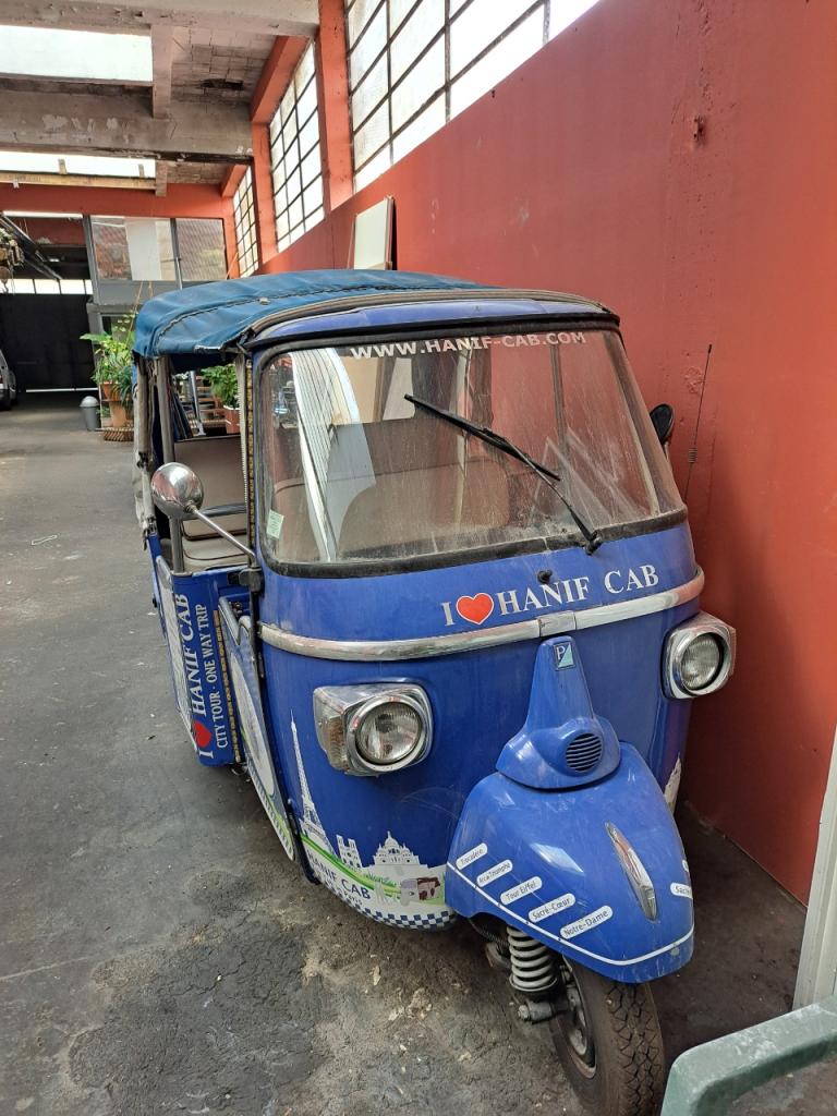 PIAGGIO Ape calessino LesAnciennes.com