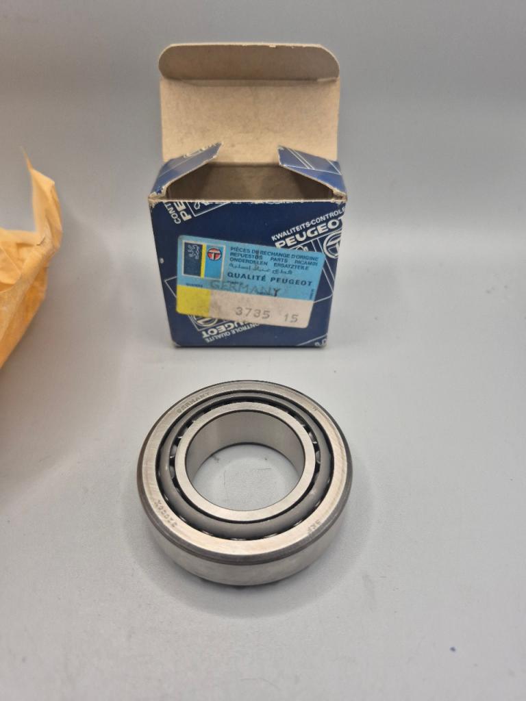 Roulement de Roue AR Peugeot J5 LesAnciennes.com