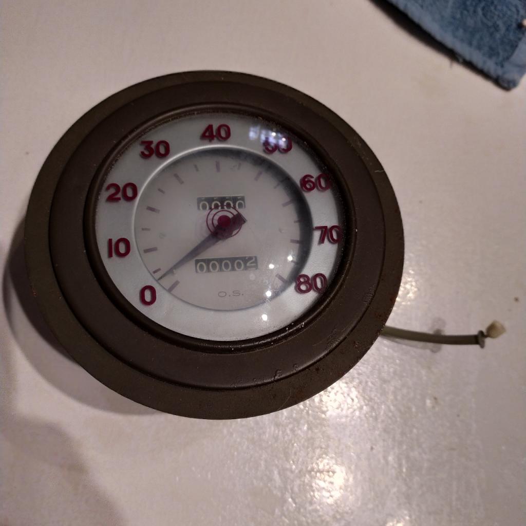 Compteur de vitesse HALF TRACK WHITE neuf LesAnciennes.com