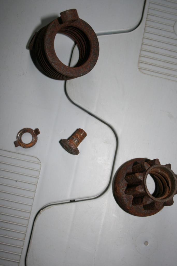 Tête de démarreur CITROEN Traction LesAnciennes.com