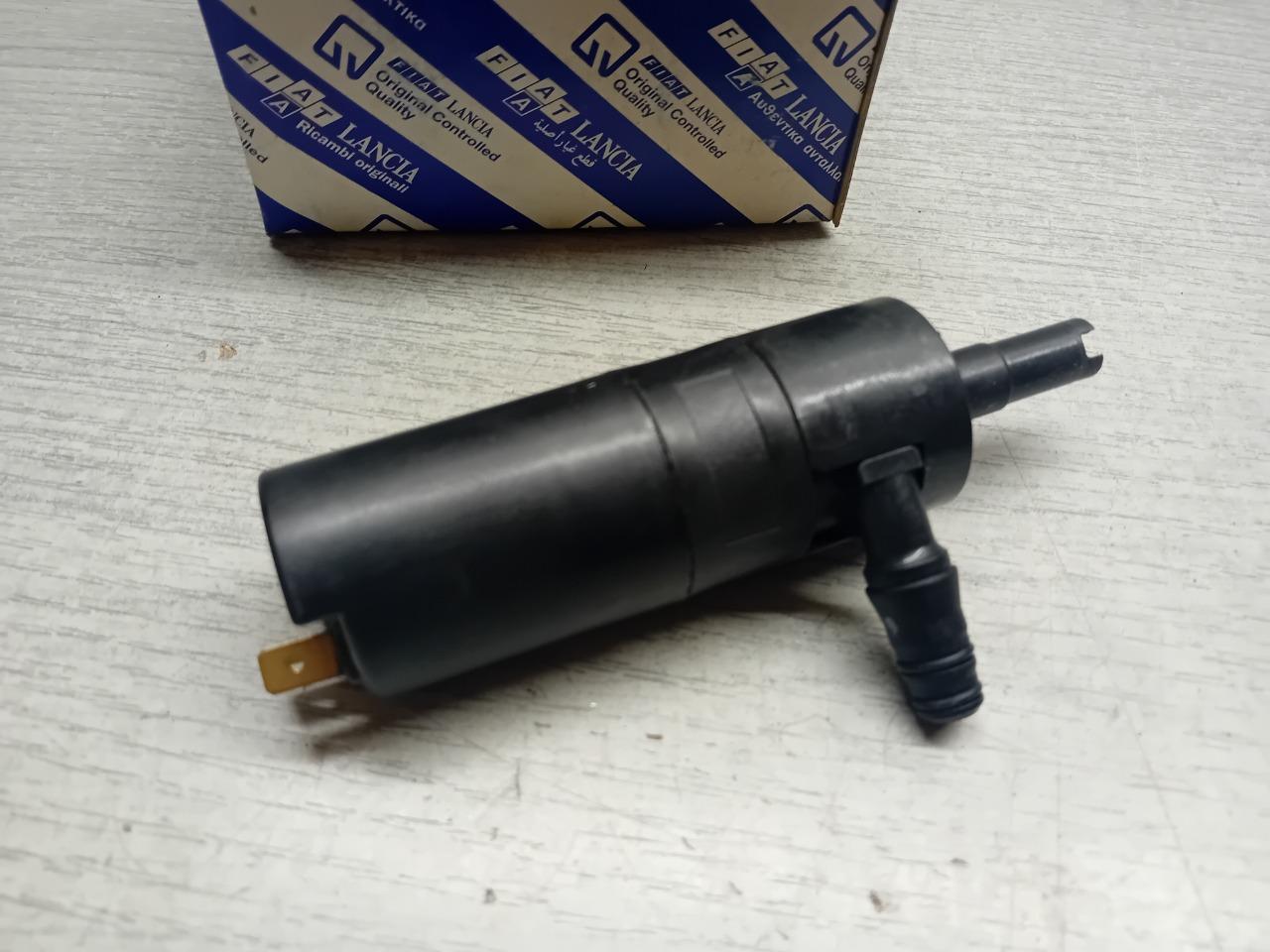 60816165 POMPE ELECTRIQUE LAVE GLACE LANCIA KAPPA LesAnciennes.com