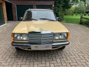 image_4-MERCEDES 230 E 230 TE - 1984