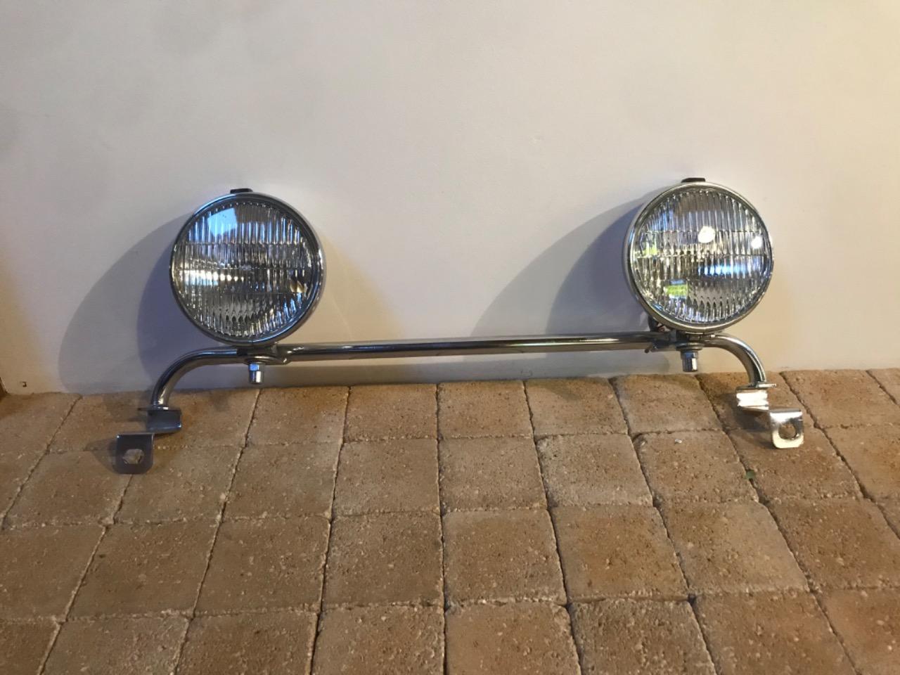 Rampe MG MGB LesAnciennes.com