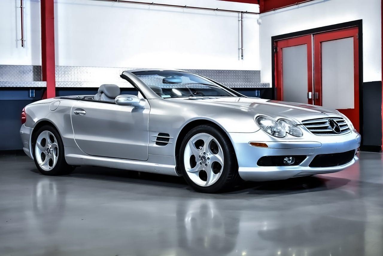 2004 Mercedes-Benz R230 SL500 Convertible 5,0L V8 LesAnciennes.com