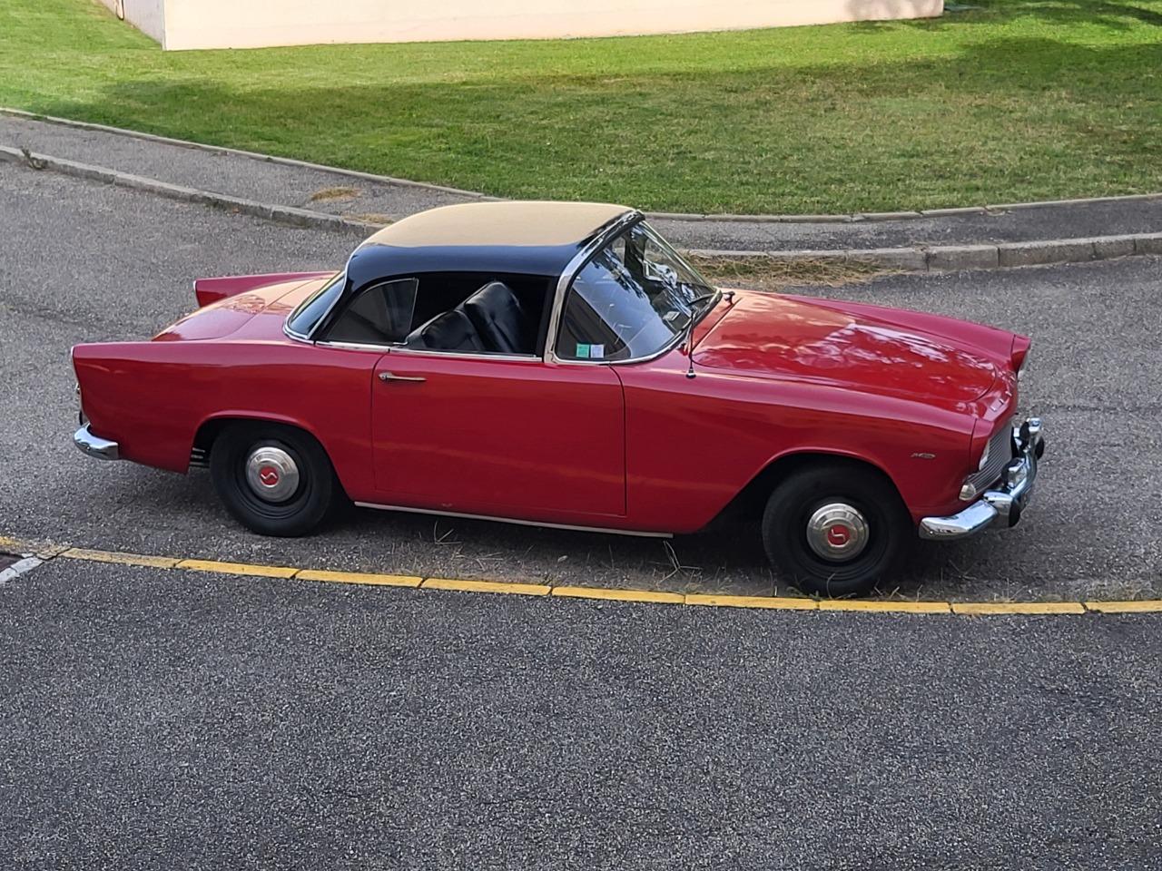 SIMCA Plein Ciel S - 1960 LesAnciennes.com