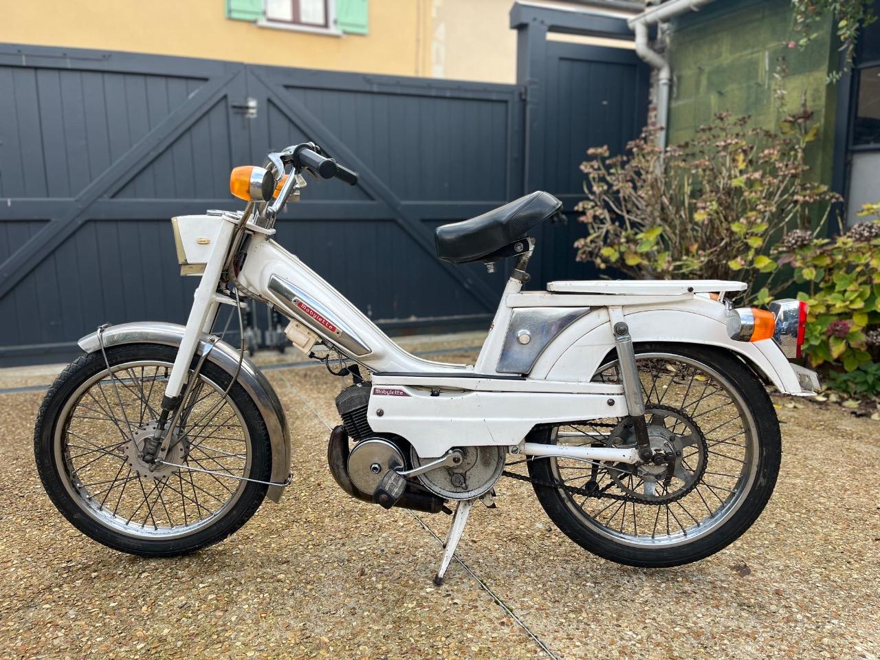 MOTOBECANE N50 - 1974 LesAnciennes.com