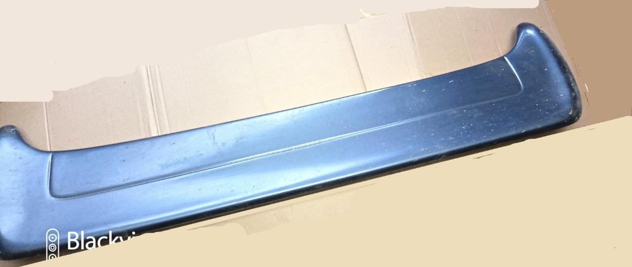 Aileron PEUGEOT 205 LesAnciennes.com